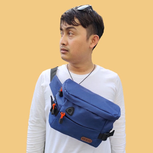 Tas Pria Laki-laki Cowok Selempang untuk Traveling Bahan Synthetic Leather Warna Biru / Tas Jalan-jalan Pria Kasual Casual Elegan Murah dan Elegan