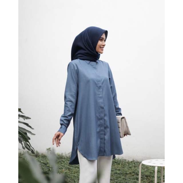 Basic Shirt by Zysku Xena