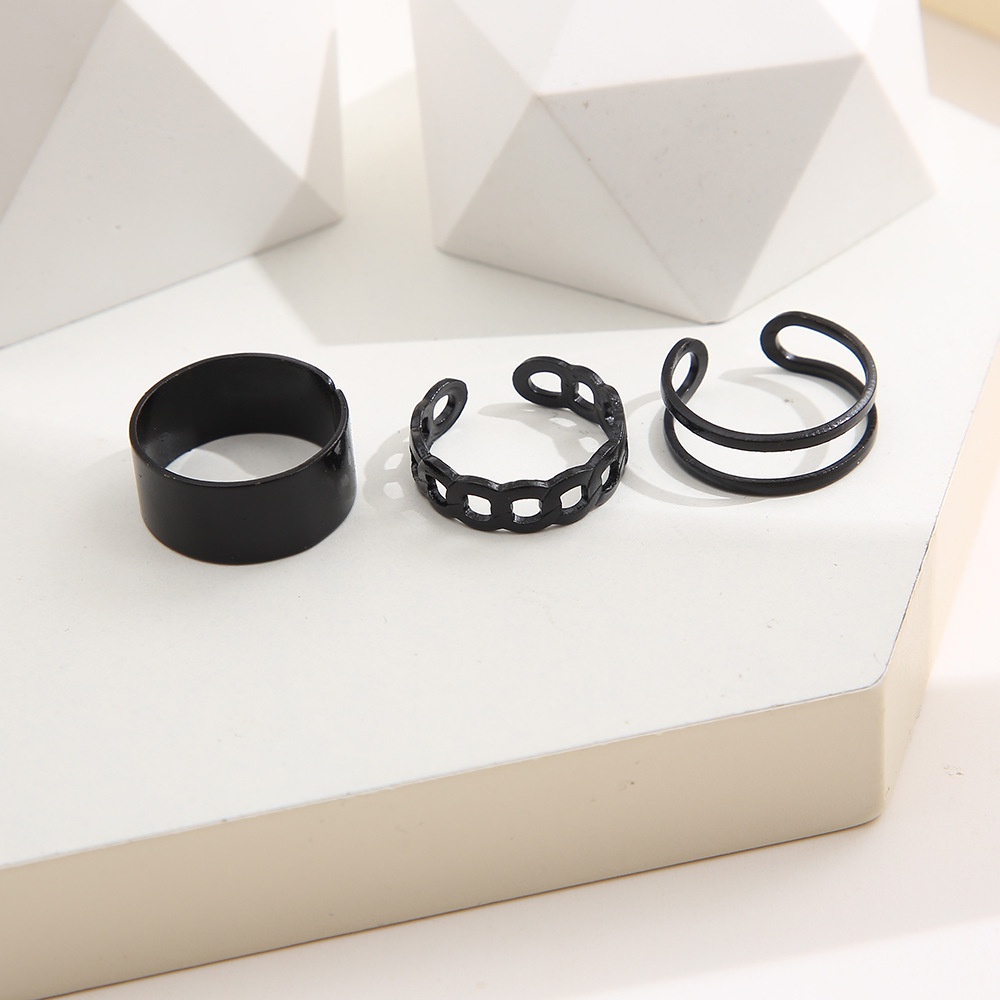 5pcs / Set Cincin Rantai Alloy Warna Hitam Bentuk Hati Hollow Untuk Wanita