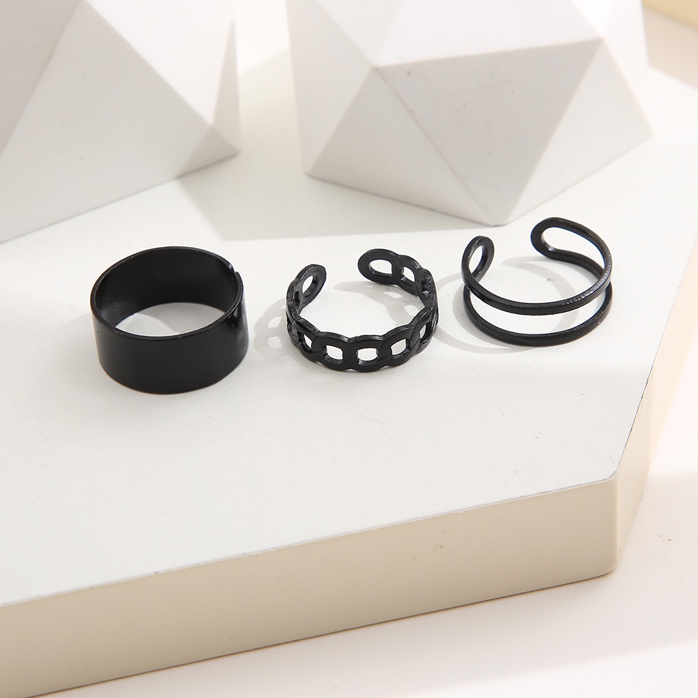 5pcs / Set Cincin Rantai Alloy Warna Hitam Bentuk Hati Hollow Untuk Wanita