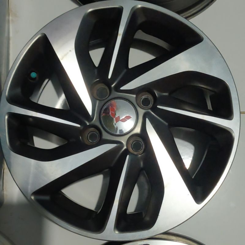 Velg 15 Wuling Original Asli