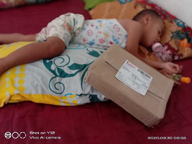 Kotak Sepatu Sandal Lipat Flip