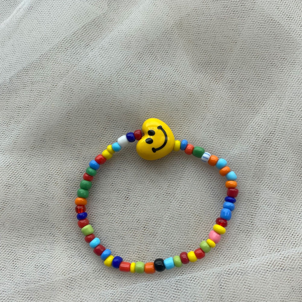 Gelang Tangan Manikmanik Keramik Bulat Motif Smiley Face Handmade Untuk Wanita