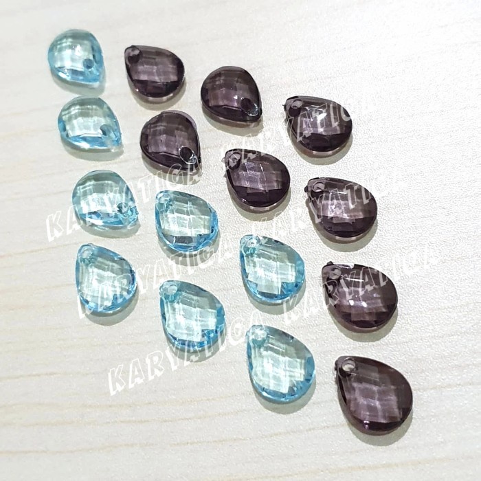 Mote Manik Akrilik Tetes 11 mm x 14 mm (20 pcs)