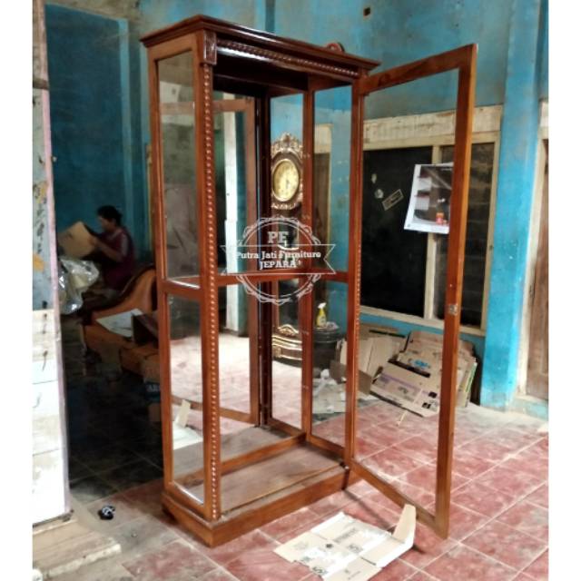 Lemari Kaca Hias Kayu Jati - Almari Boneka - Lemari Pajangan Ruang Tamu Murah