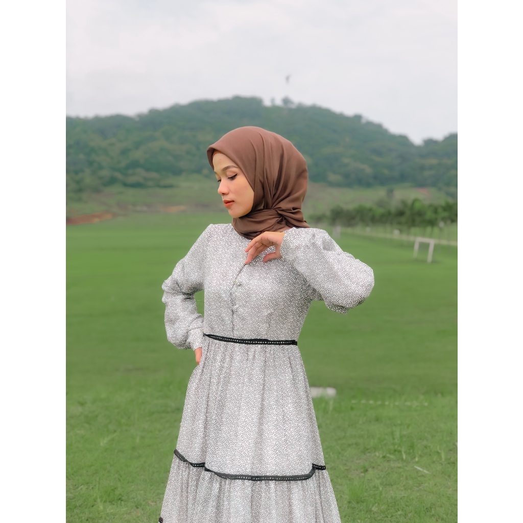 NIRVANNA DRESS BYGIAGIO dress kondangan gaun akad simple gaun wedding pernikahan baju muslim putih gaun lamaran elegan pakaian wanita pesta elegan fashion korea dres lebaran cantik anggun mewah nyaman gaun vintage fashion dress bahan babydoll furing tebal