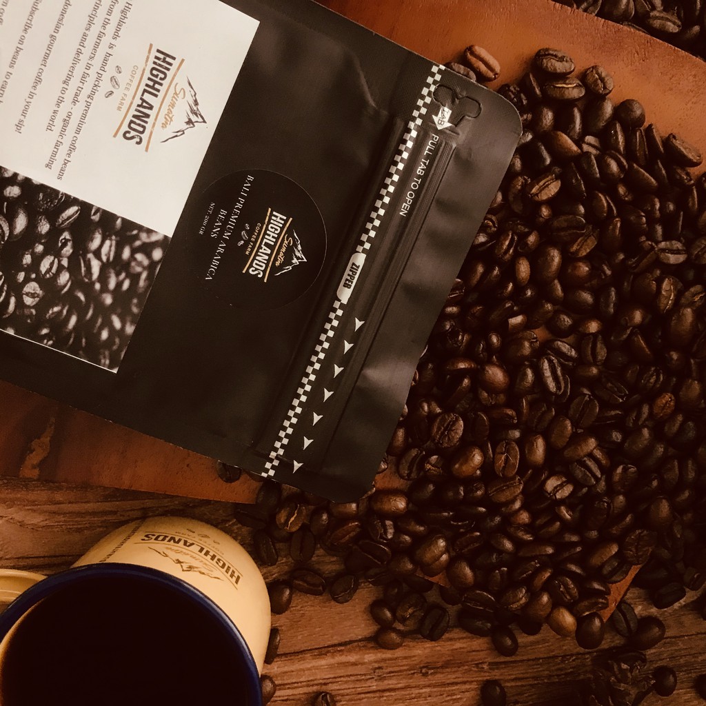 

KOPI BIJI BALI PREMIUM ARABICA COFFEE BEANS 1000 GR