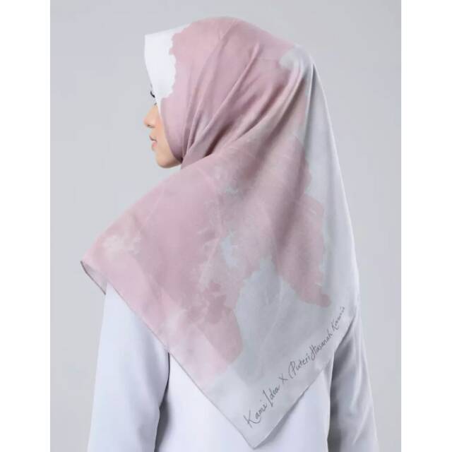 Kamiidea Tevazu Scarf Pink Grey