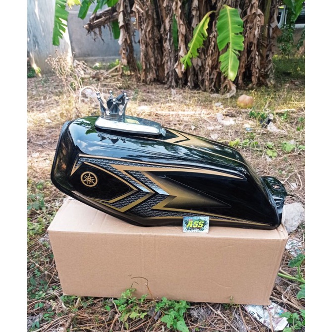 Tangki Yamaha RX KING RX KING Hitam 2003 Spesial Edition Set cover tutup tangki