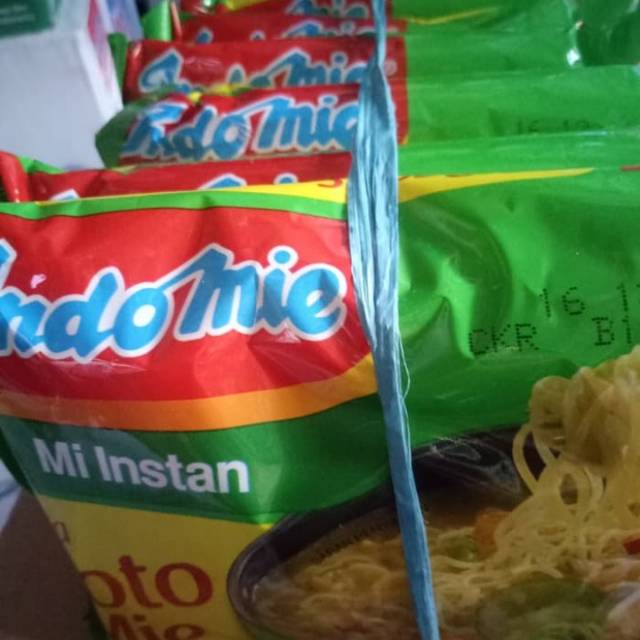 

Mie Instan Eceran