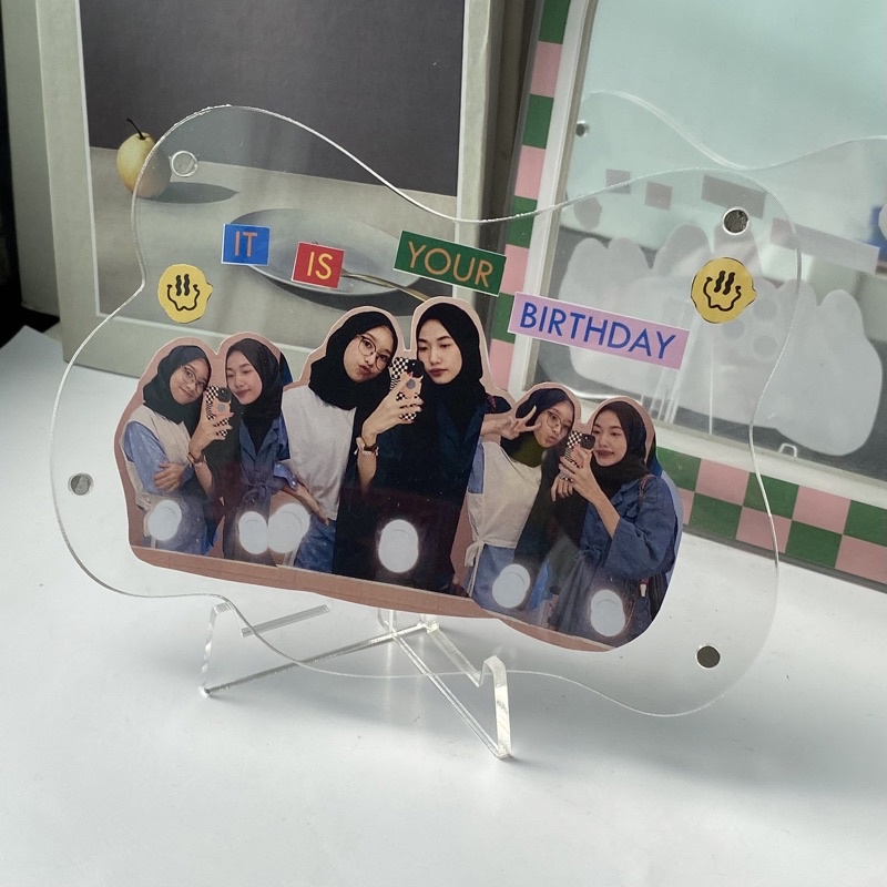 Acrylic Photoframe Magnet by Yeele