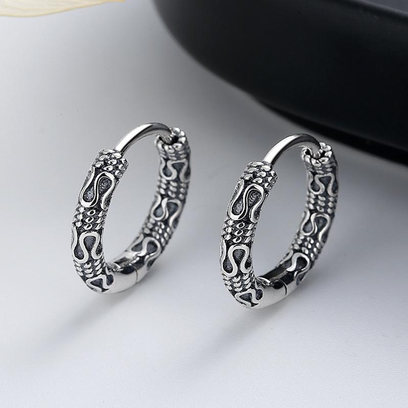 Anting Hoop Kecil Bahan Stainless Steel Warna Silver Gaya Vintage Untuk Pria Dan Wanita