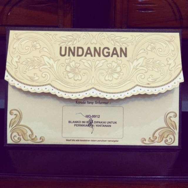 Blanko Undangan Erba Hc 9912