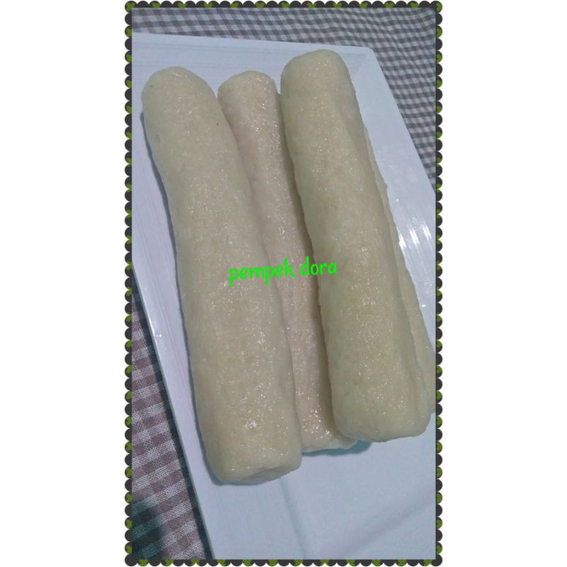 

pempek palembang Lenjer Besar (Isi 1 pcs)