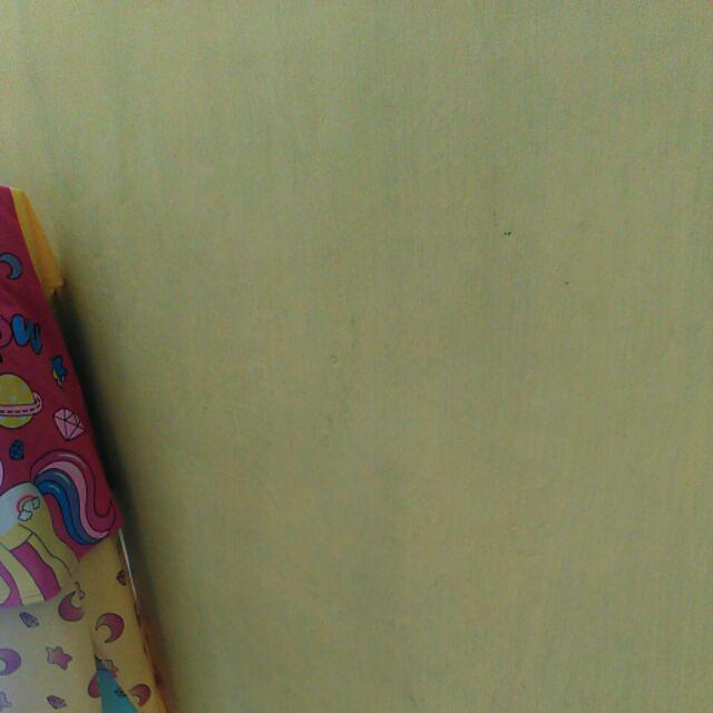 Wallpaper Dinding Murah Ruang Tamu Rumah Kamar Tidur Garis Hijau Berdaun Terbagus Terlaris Elegan