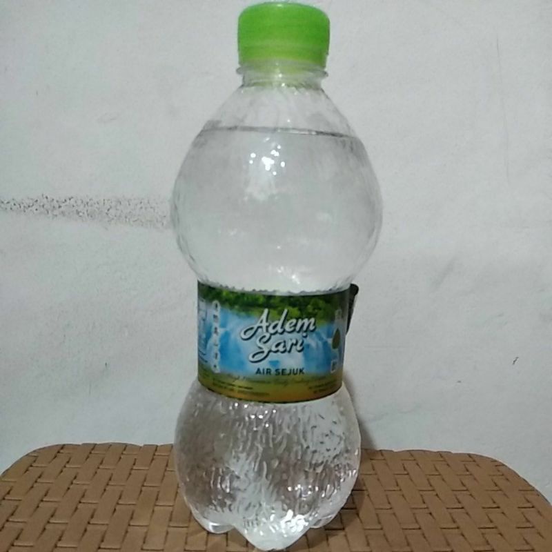 Jual Adem Sari Air Sejuk 600 Ml Indonesiashopee Indonesia 0535