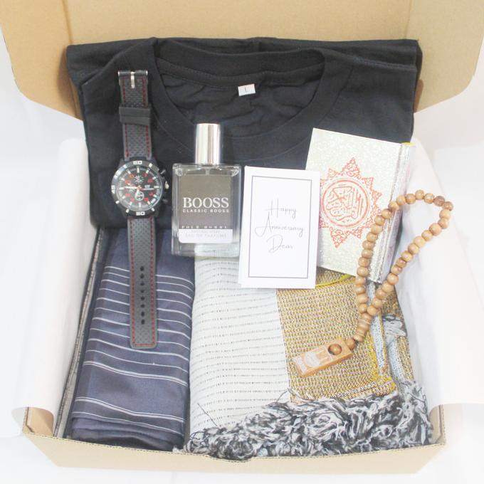 

Premium Product!!! Hampers Peralatan Sholat Cowok Kado Ulang Tahun Cowok Murah - Paling Diminati