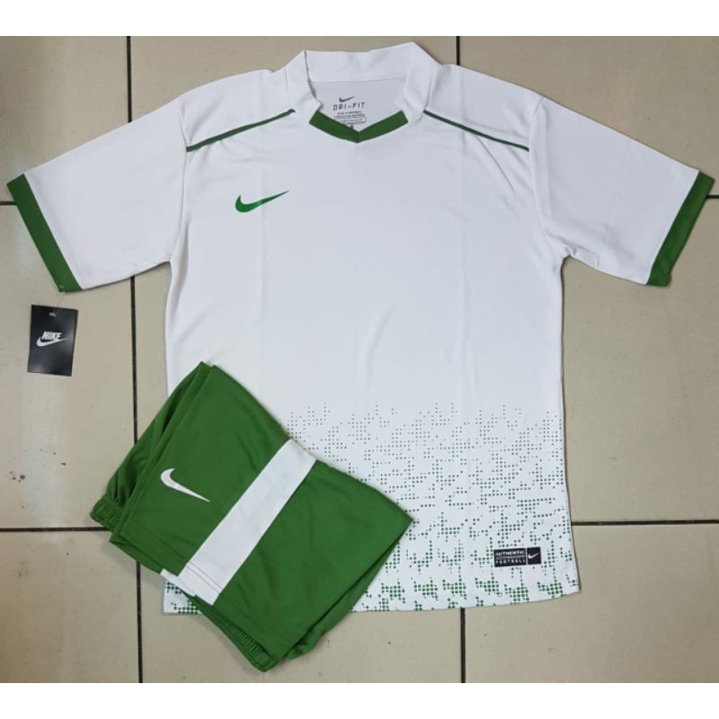 Baju Bola/Kaos Bola/Setelan Jersey Adidas Ungu