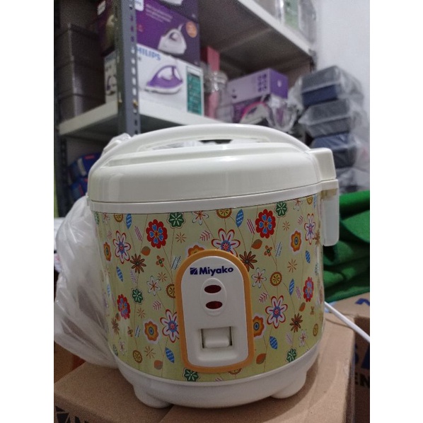 RICE COOKER MIYAKO MCM 609 0.6 LITER / MAGICCOM MINI