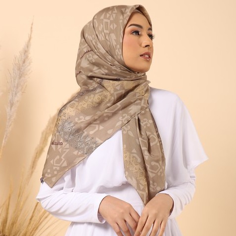 Jilbab Segiempat Elzatta Kaila Voal Premium Series-Aretha - Olive