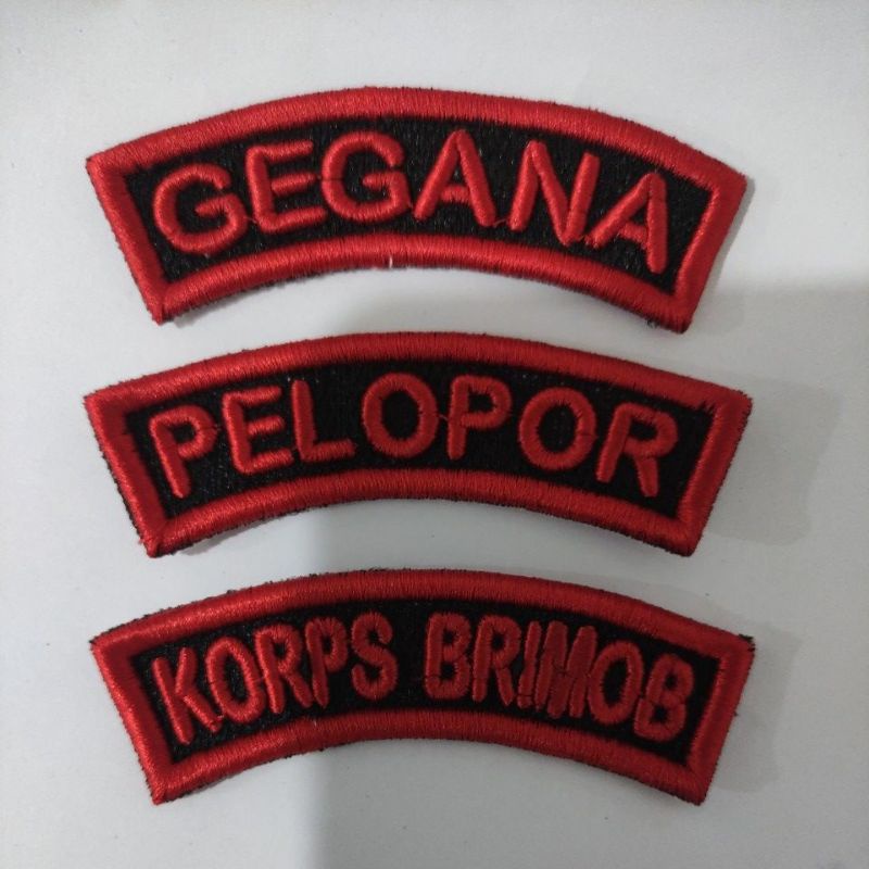 Pelopor// Gegana // korps Brimob Dasar hitam Bordir timbul