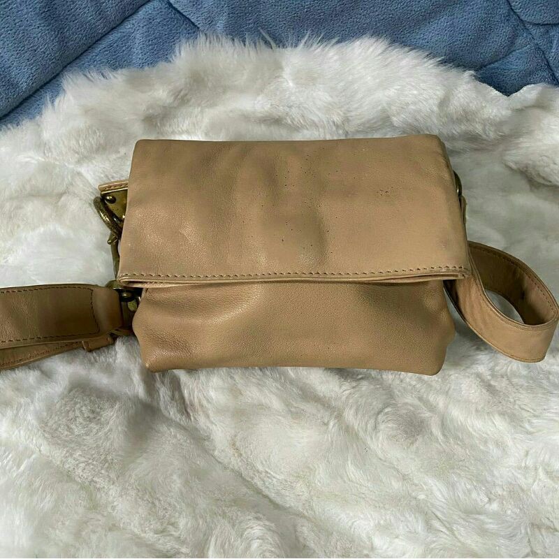 DKNY preloved / Waistbag mini / WB Kulit