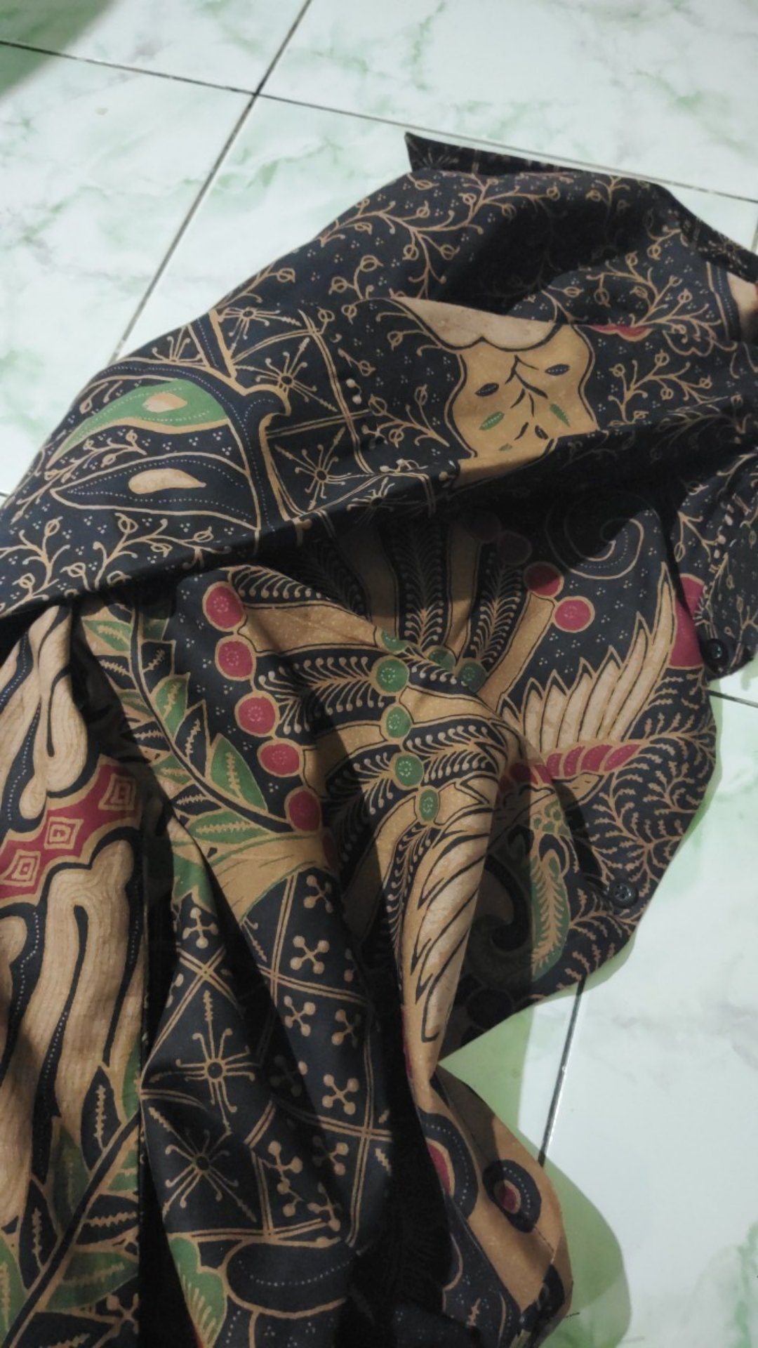 Kemeja Batik Prabu Pria Menuk Ndolop Lapis Furing Batik Solo