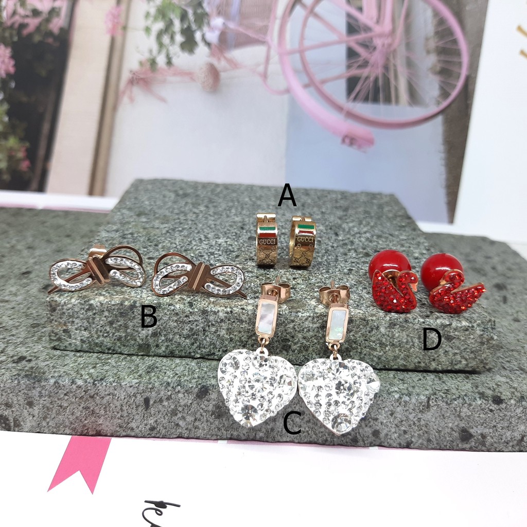 Anting Titanium Fashion Korea Love Swan Pita Rosegold - BE366