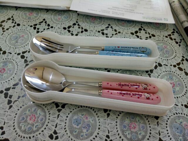 Sendok Set Kotak Garpu Gg Keramik Karakter (20x3)