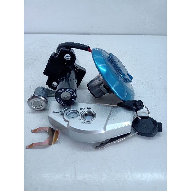 KUNCI KONTAK CBR 150 TAHUN 2014- TAHUN TAHUN 2015