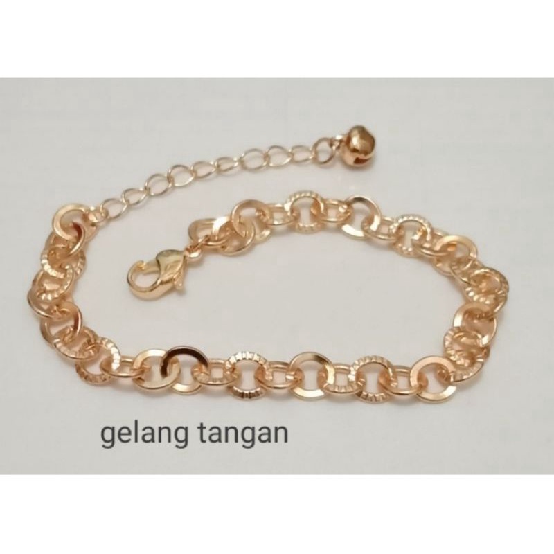 SK76. Gelang tangan wanita xuping lapis emas UK 18-23 cm