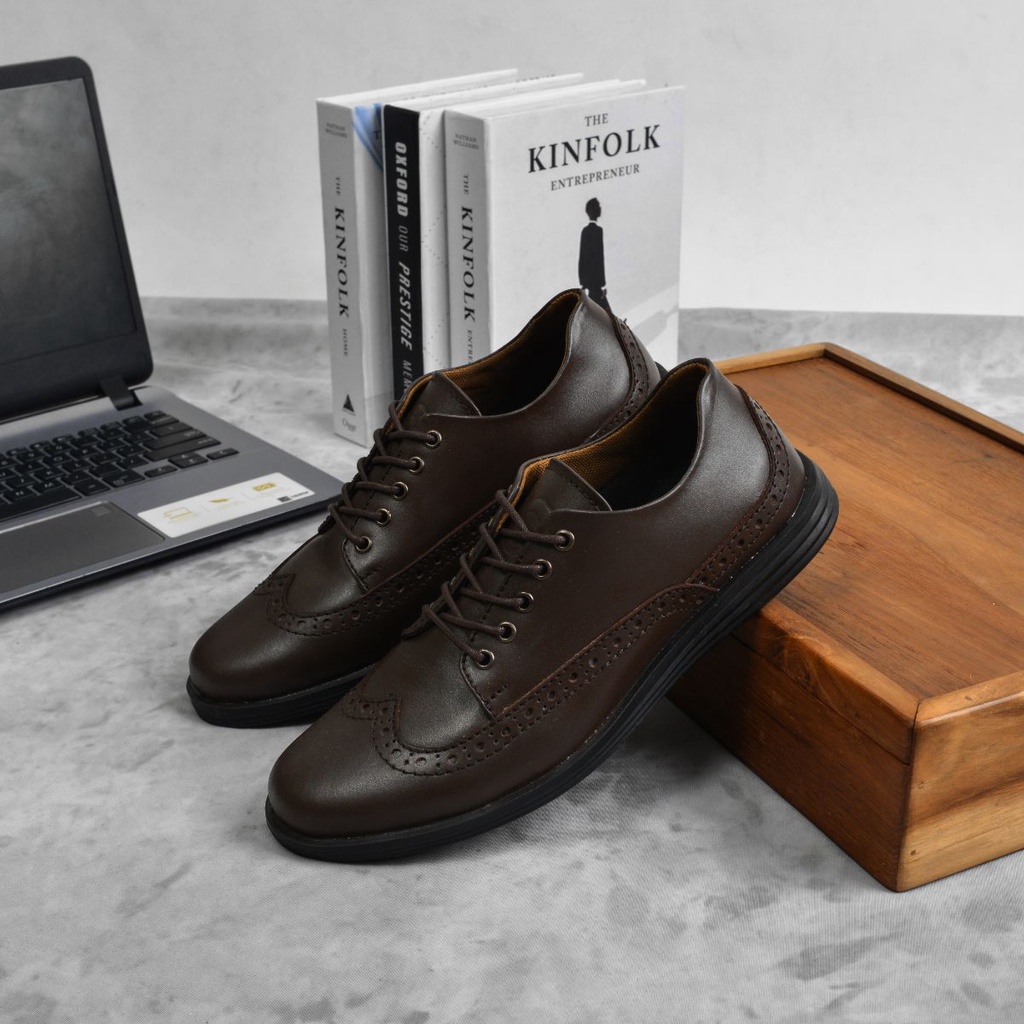 HALSTEN SERIES ORIGINAL x GREATA Sepatu Kulit Sapi Asli Pria Formal Pantofel Tali Kerja Kantor Dinas Resmi Guru Kantoran Pesta Undangan Wedding Kondangan Nikah Kuliah Semi Casual Brogue Wingtip Modern Oxford Derby Genuine Leather Footwear Keren Branded