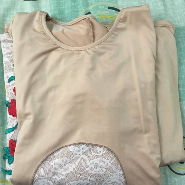 Gamis Brokat dan Pasmina Preloved