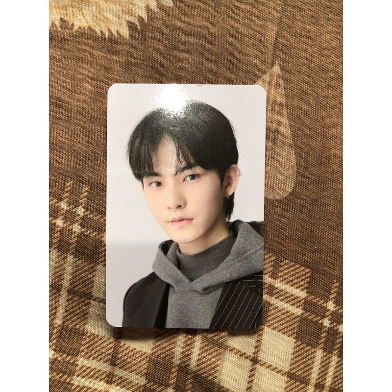 [BOOKED] Off Air The Boyz Hwall / Hyunjun