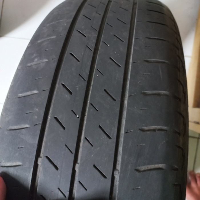 ban bridgestone 205/65 r16