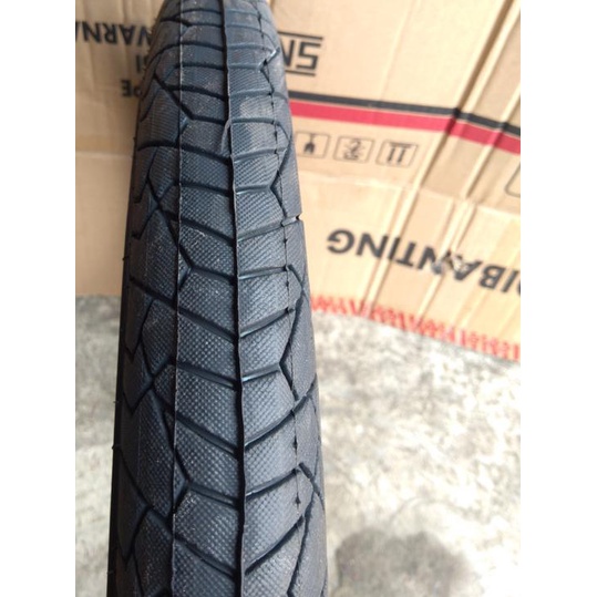 Ban Luar Sepeda 20 x 1.95