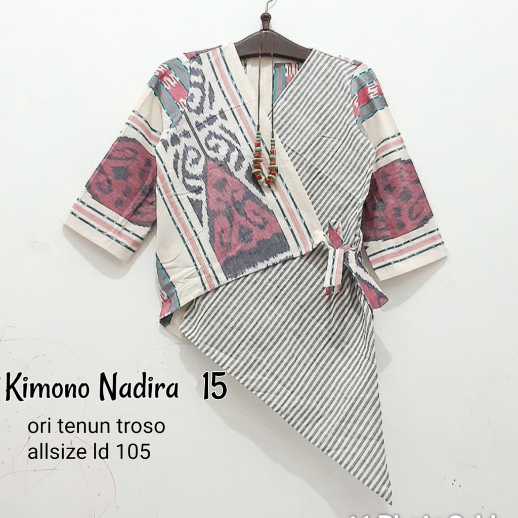 Kimono tenun troso mix lurik dan kimono nadira tenun.