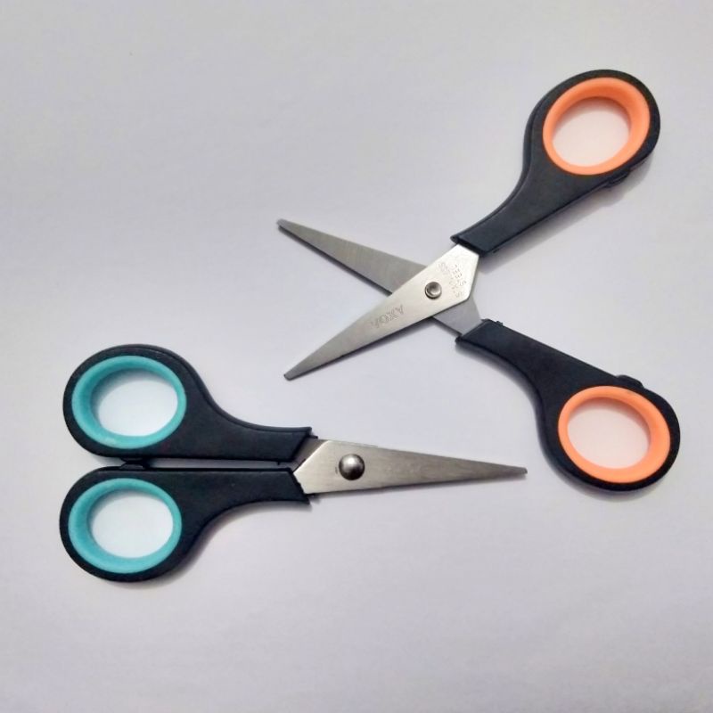 

nipura.id - Gunting Kecil Alat Pemotong Kertas Plastik