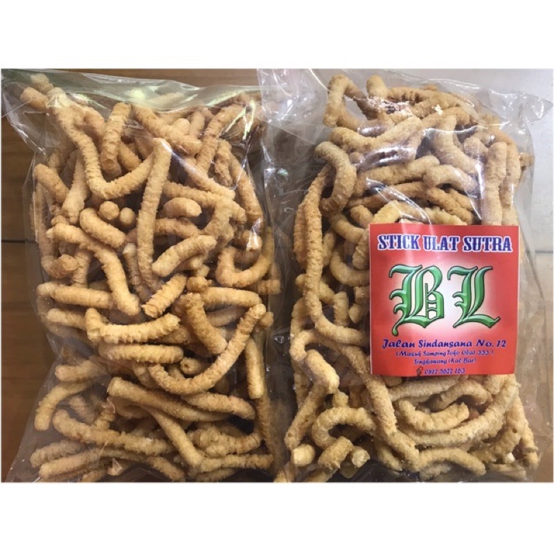 

Stick Ulat Sutra / Stik Ketan / Snack Ketan Ulat Sutra
