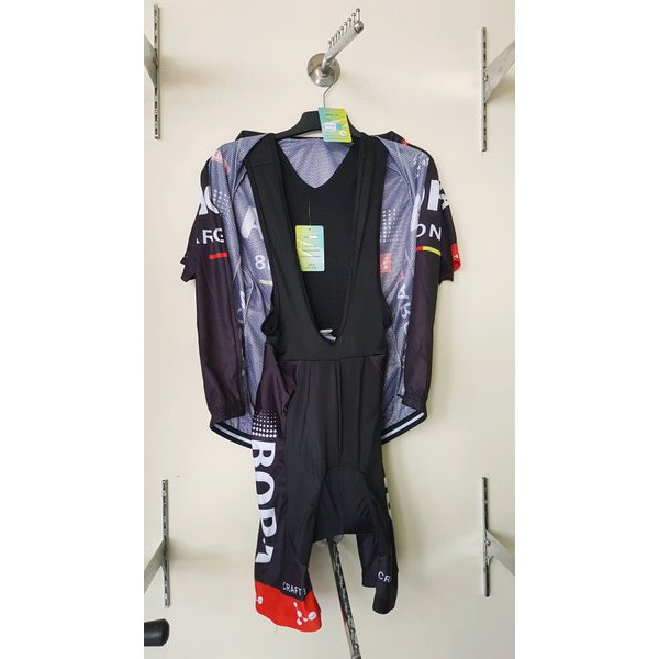 SEPAKET JERSEY CELANA BIB SEPEDA IMPORT DRY FIT HITAM