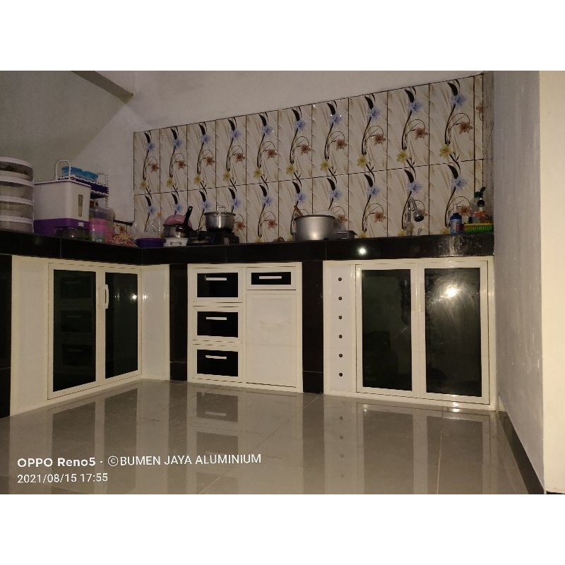 Lemari Meja Dapur Aluminium