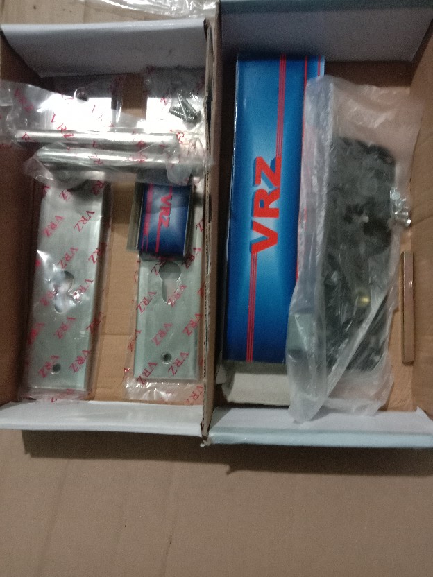 Kunci Pintu Besar Komplit
