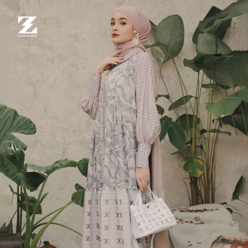 ZASKIA SUNGKAR LAVELLA DRESS PINK SIZE M SIAP KIRIM