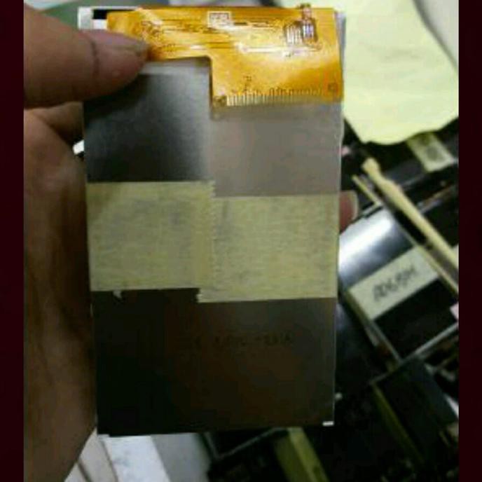 LCD EVERCOSS M40