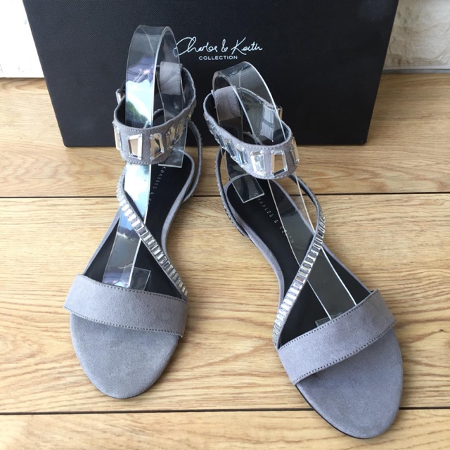 Sendal Charles and Keith