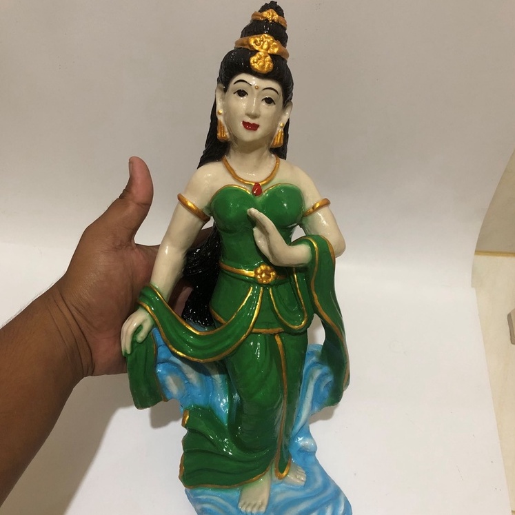 Patung Kanjeng Ratu pantai selatan / Patung Kanjeng ratu kidul / kanjeng ratu