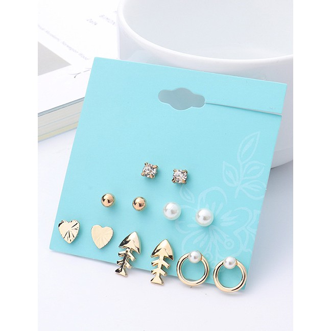 LRC Anting Set Fashion Gold Color Fish Shape Decorated Earrings Sets