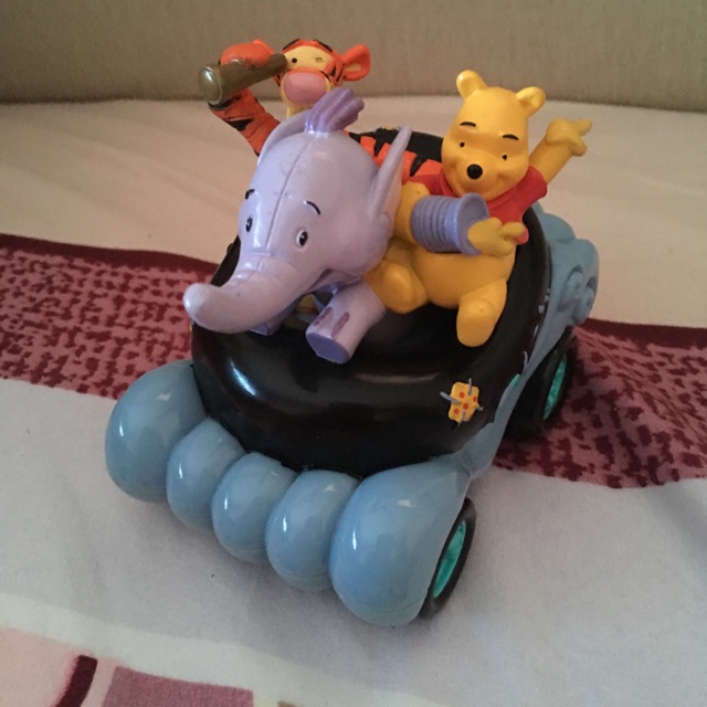 New Disneyland Pooh and Friends