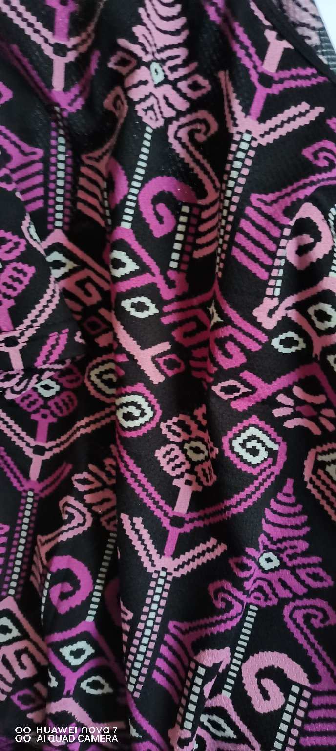 Monellina Lalika Kaos Batik Wanita Oversize Lengan Pendek