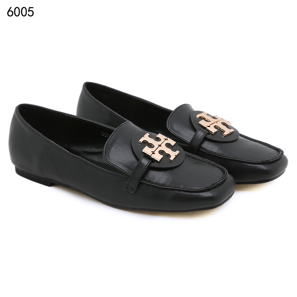 TB Miller Metal-Logo Loafers in Leather #6005